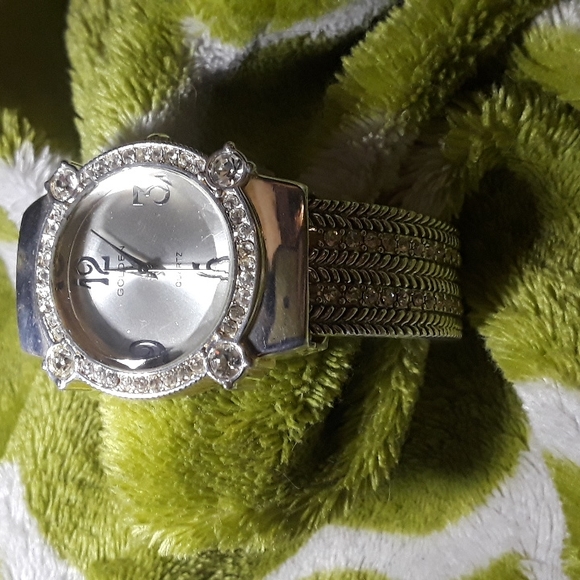 Geneva Elite bracelet Watch w/ cz - Picture 3 of 12